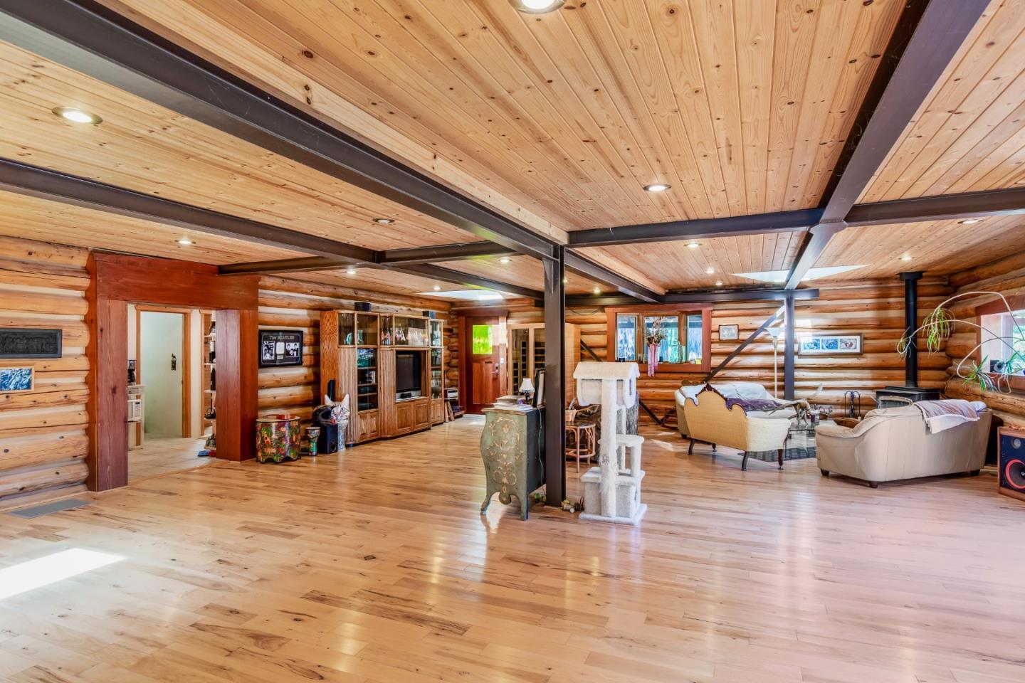 Detail Gallery Image 31 of 60 For 22700 Old Santa Cruz Hwy, Los Gatos,  CA 95033 - 5 Beds | 4/3 Baths