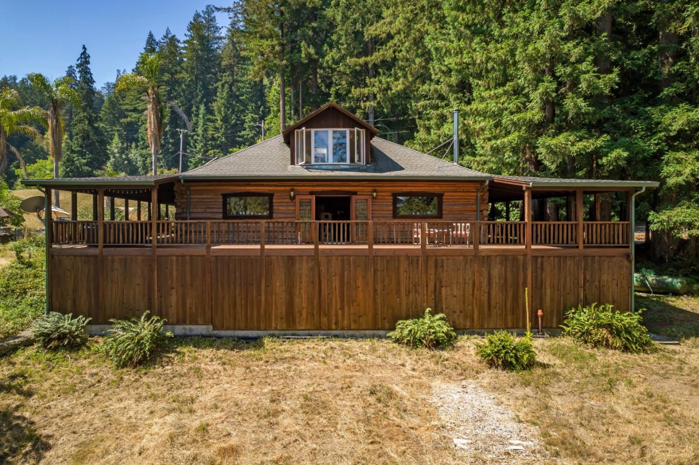 Detail Gallery Image 8 of 60 For 22700 Old Santa Cruz Hwy, Los Gatos,  CA 95033 - 5 Beds | 4/3 Baths