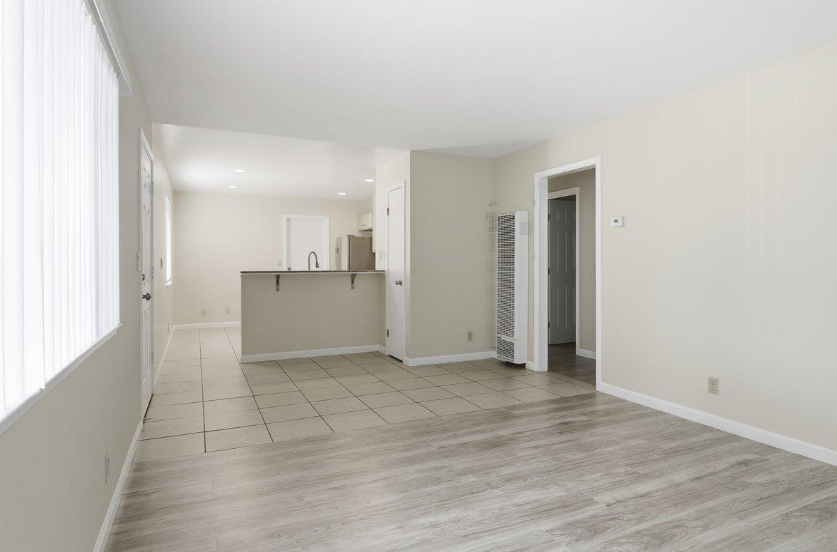 Detail Gallery Image 13 of 31 For 609 Saint George Dr, Salinas,  CA 93905 - 3 Beds | 2 Baths