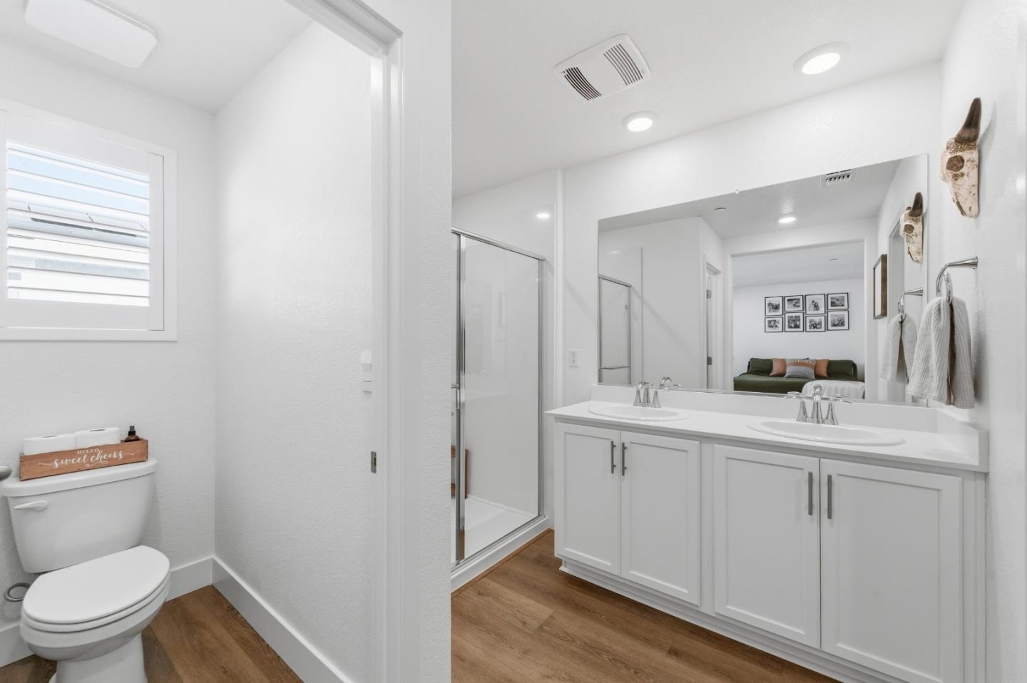 Detail Gallery Image 34 of 47 For 208 Frontier St, American Canyon,  CA 94503 - 3 Beds | 2/1 Baths