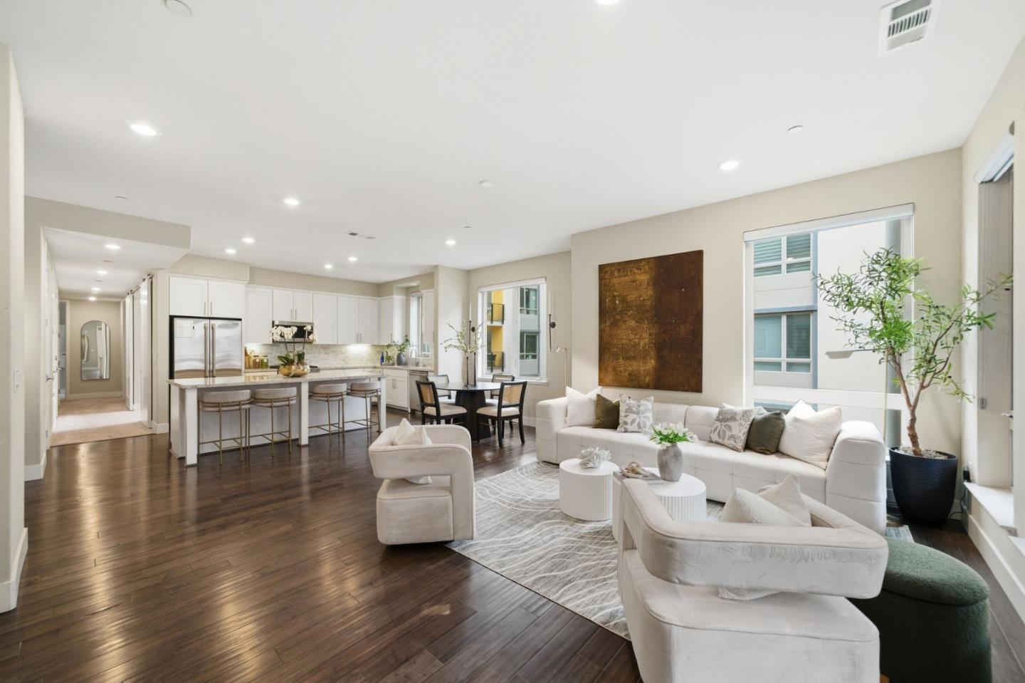 Front Image Thumbnail for ML82033367