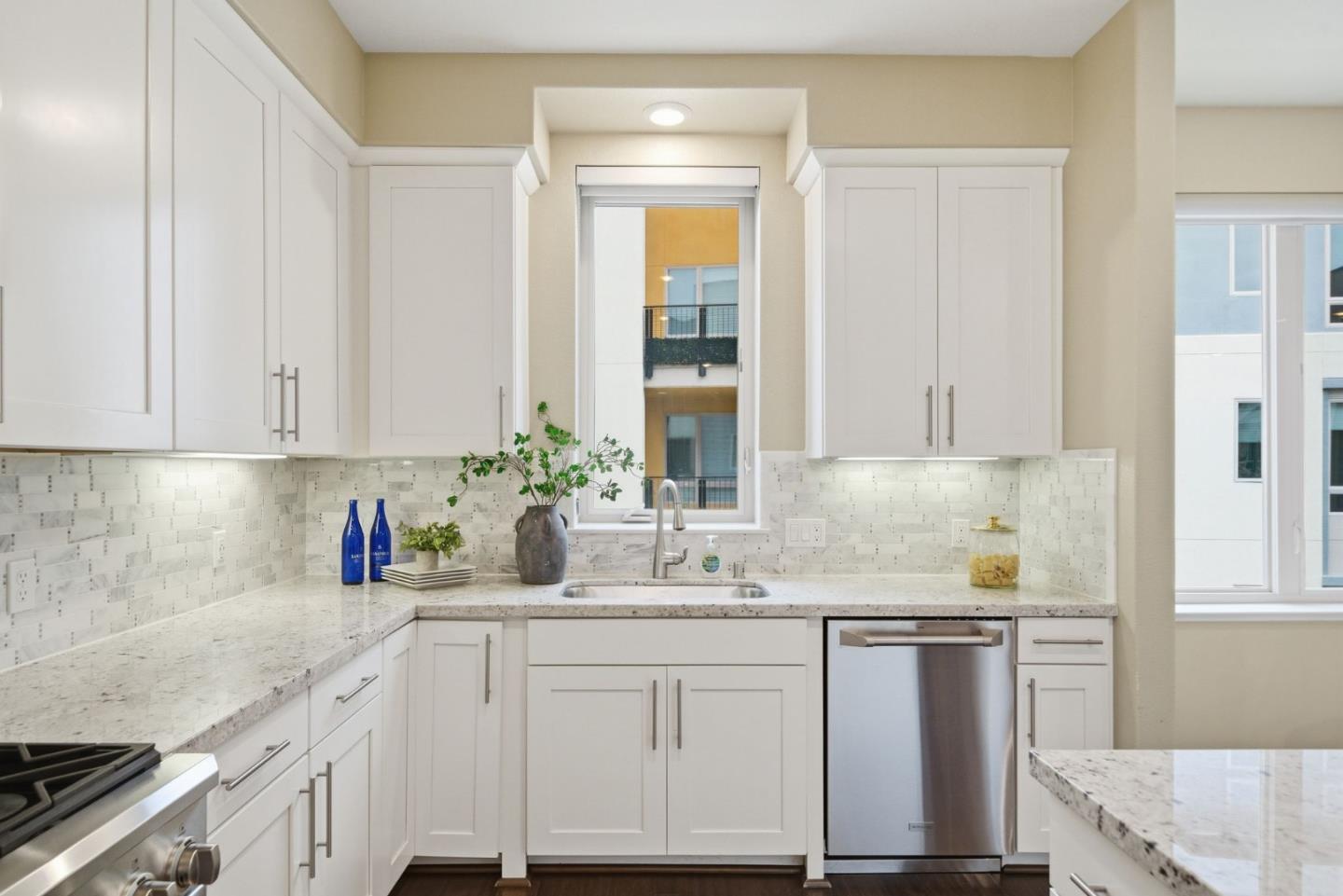 Detail Gallery Image 15 of 54 For 729 Eppleton Ln #303,  Foster City,  CA 94404 - 2 Beds | 2 Baths