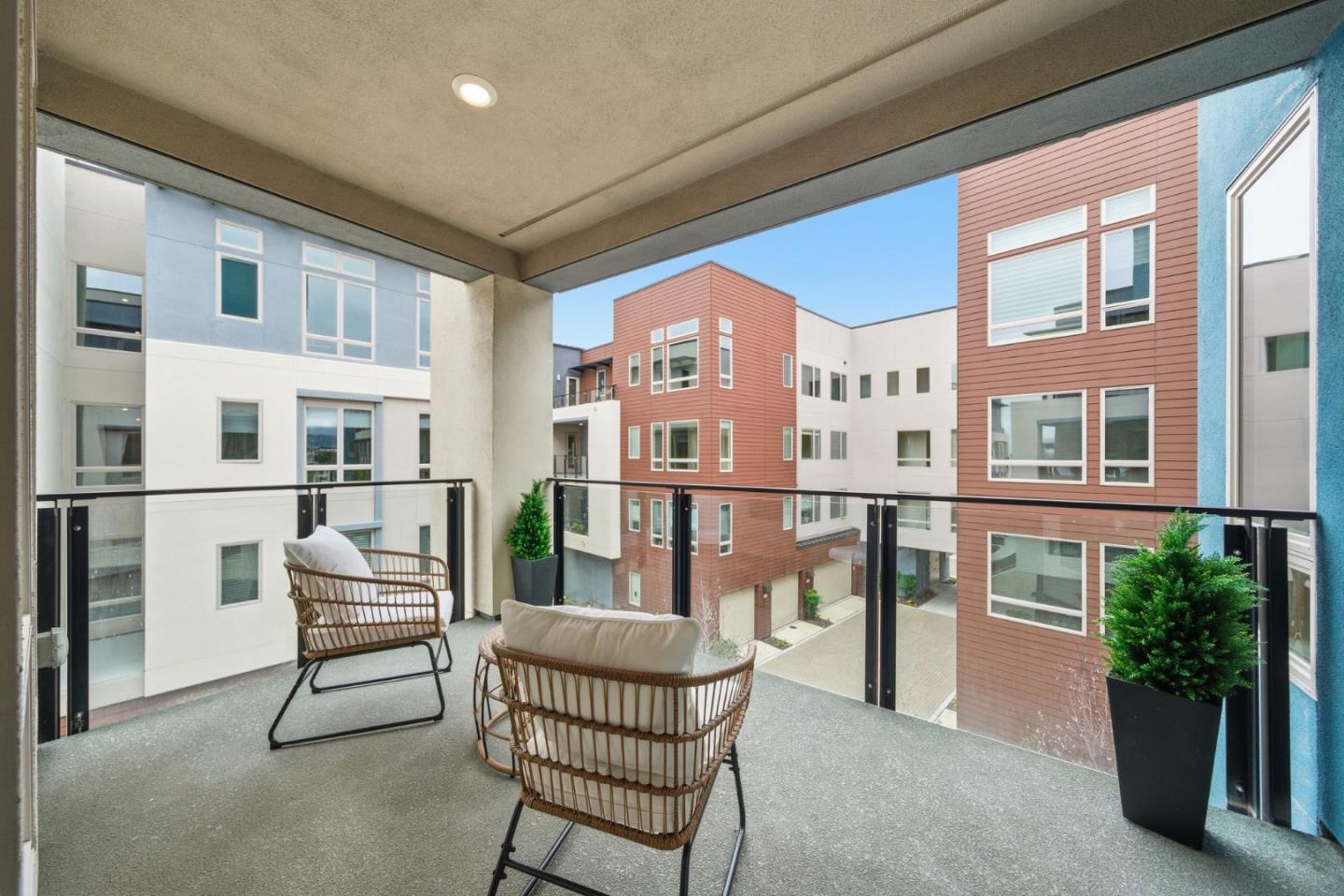 Detail Gallery Image 17 of 54 For 729 Eppleton Ln #303,  Foster City,  CA 94404 - 2 Beds | 2 Baths