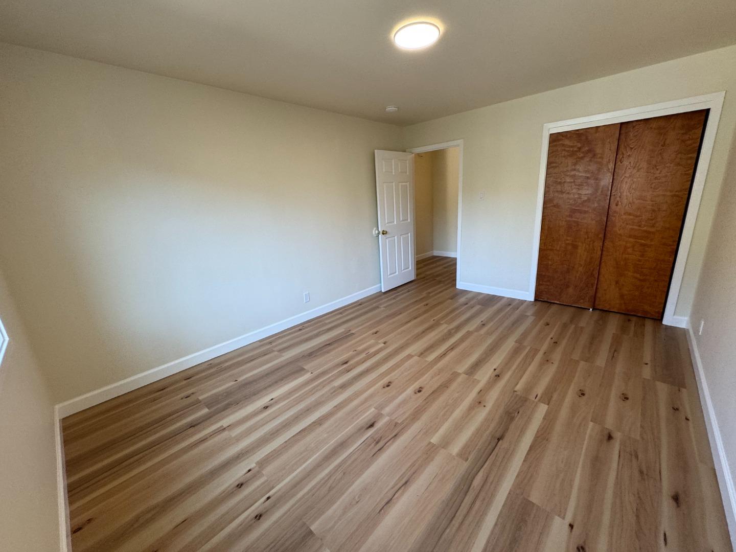 Detail Gallery Image 4 of 23 For 370 Bartlett Ave #2,  San Francisco,  CA 94110 - 1 Beds | 1 Baths
