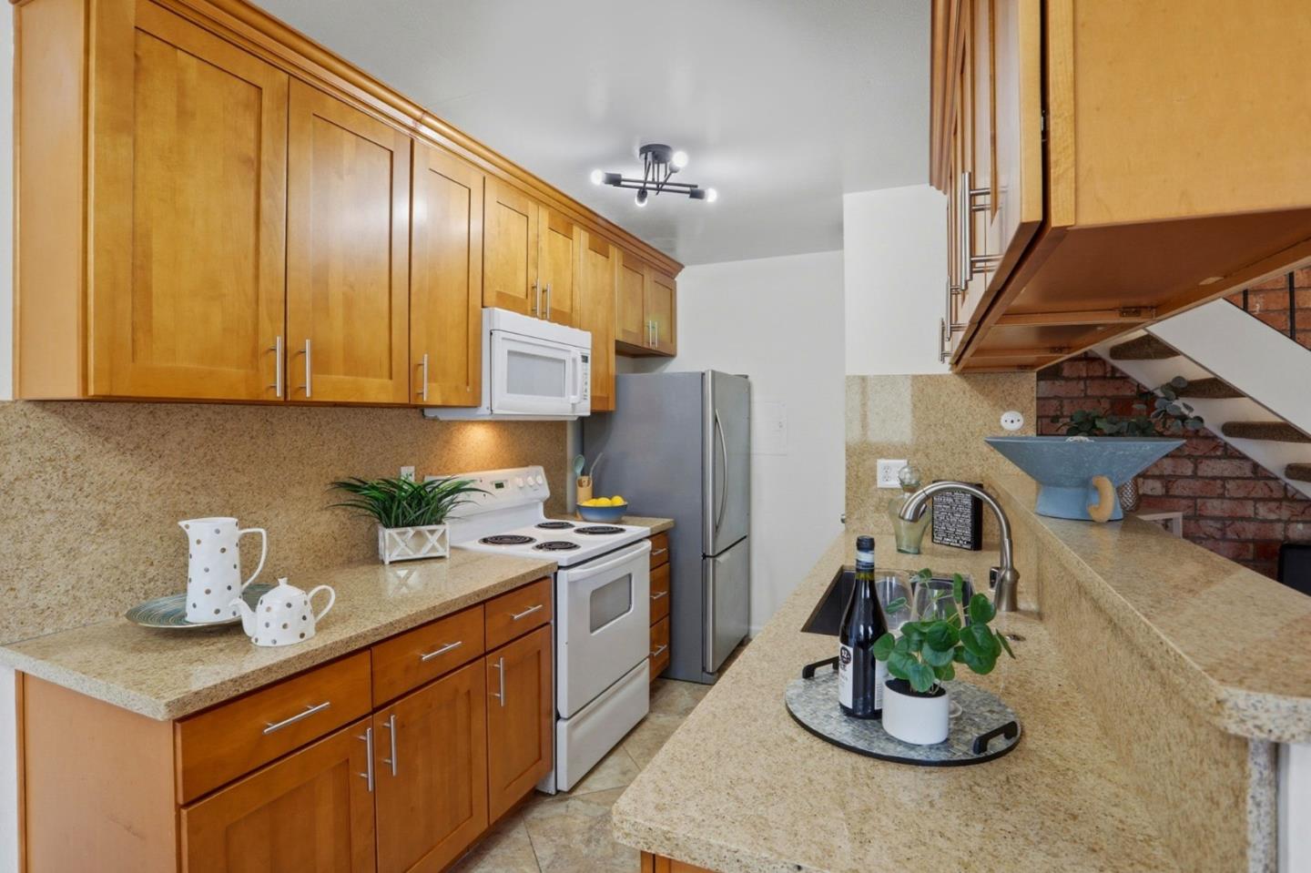 Detail Gallery Image 10 of 33 For 5707 Calmor Ave #3,  San Jose,  CA 95123 - 2 Beds | 1 Baths