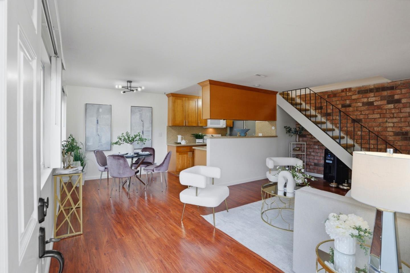 Detail Gallery Image 5 of 33 For 5707 Calmor Ave #3,  San Jose,  CA 95123 - 2 Beds | 1 Baths