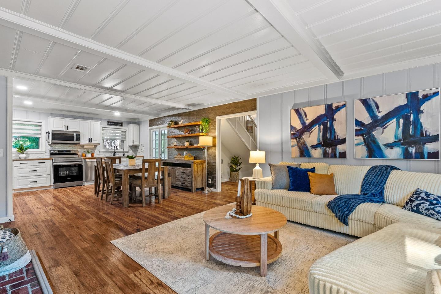 Detail Gallery Image 11 of 69 For 13896 Bear Creek Rd, Boulder Creek,  CA 95006 - 3 Beds | 2 Baths