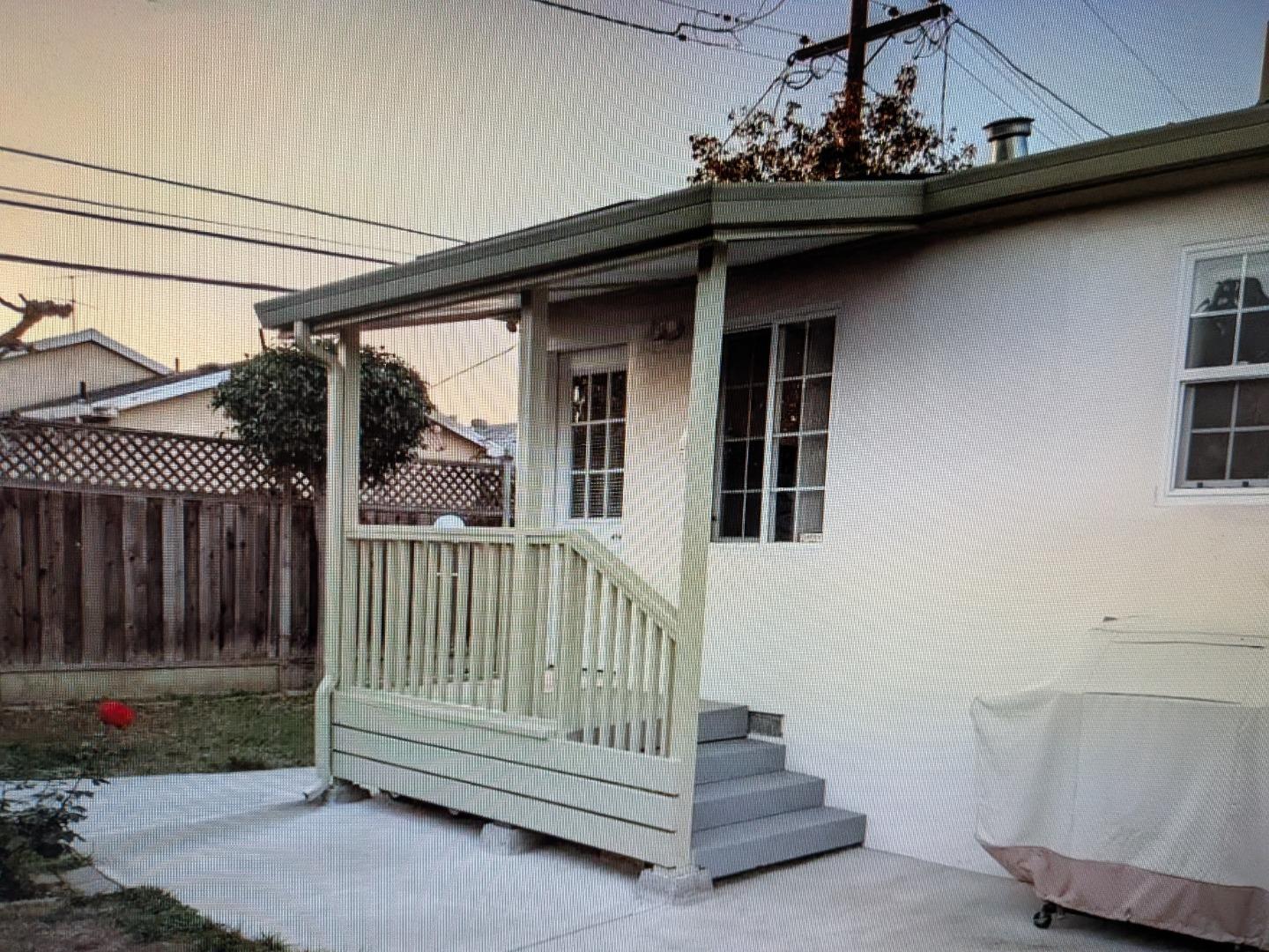 Detail Gallery Image 4 of 9 For 3602 Martin, San Mateo,  CA 94403 - 0 Beds | 1 Baths