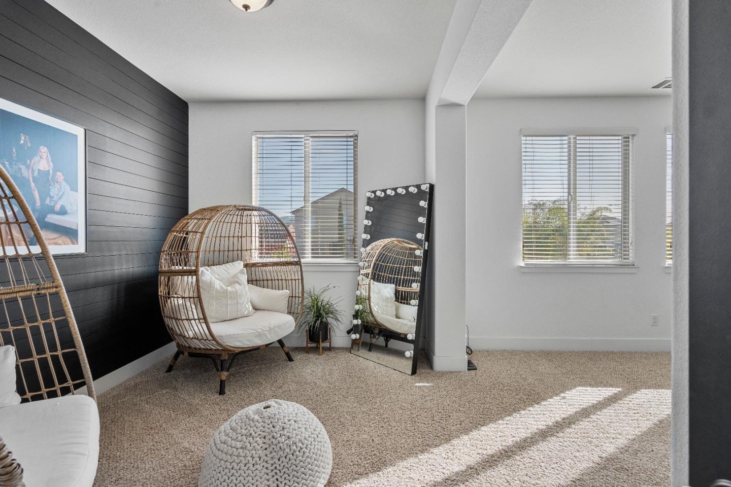 Detail Gallery Image 29 of 52 For 1657 Santana Ranch Dr, Hollister,  CA 95023 - 4 Beds | 3 Baths