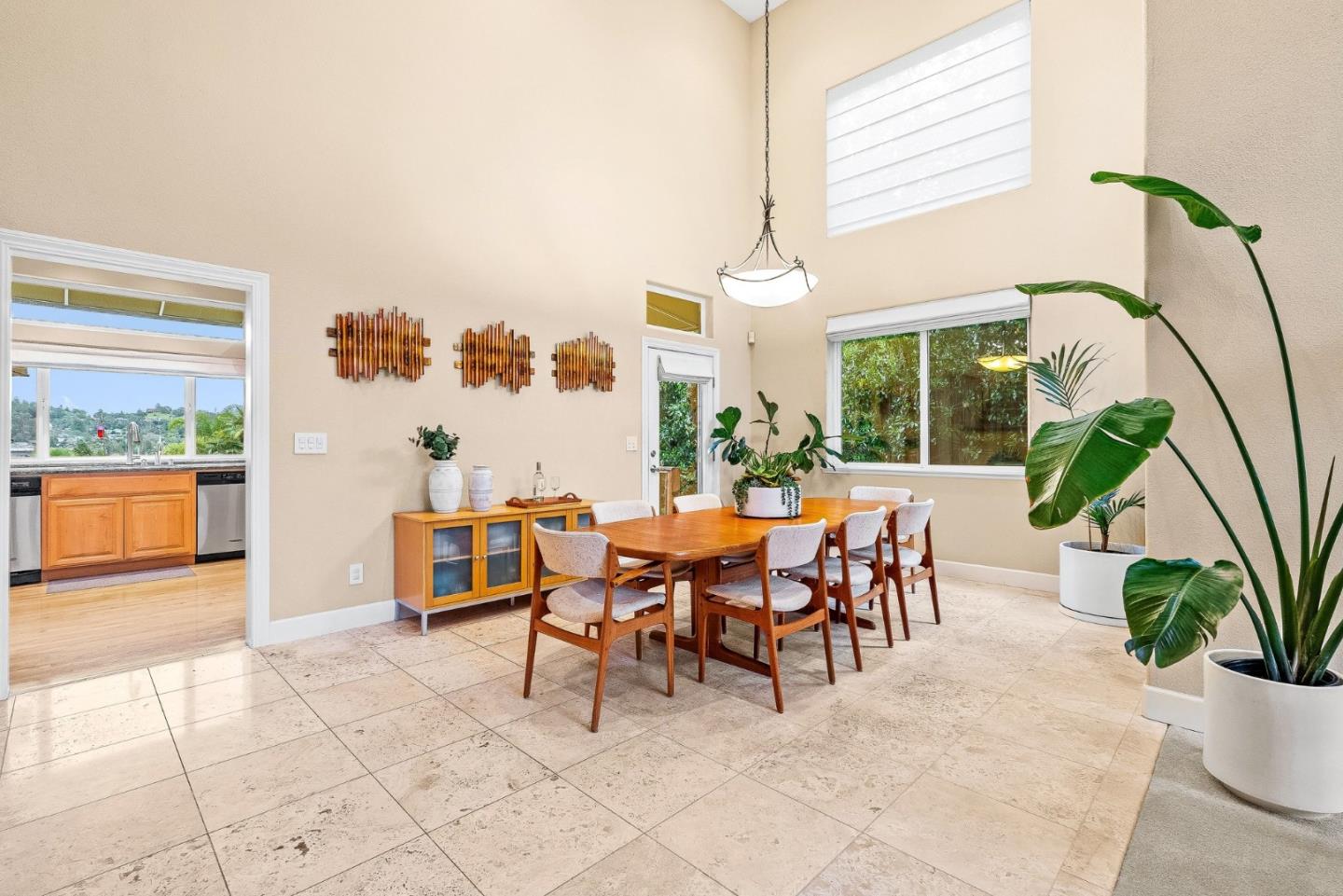 Detail Gallery Image 13 of 60 For 12 Casa Way, Scotts Valley,  CA 95066 - 4 Beds | 3/1 Baths