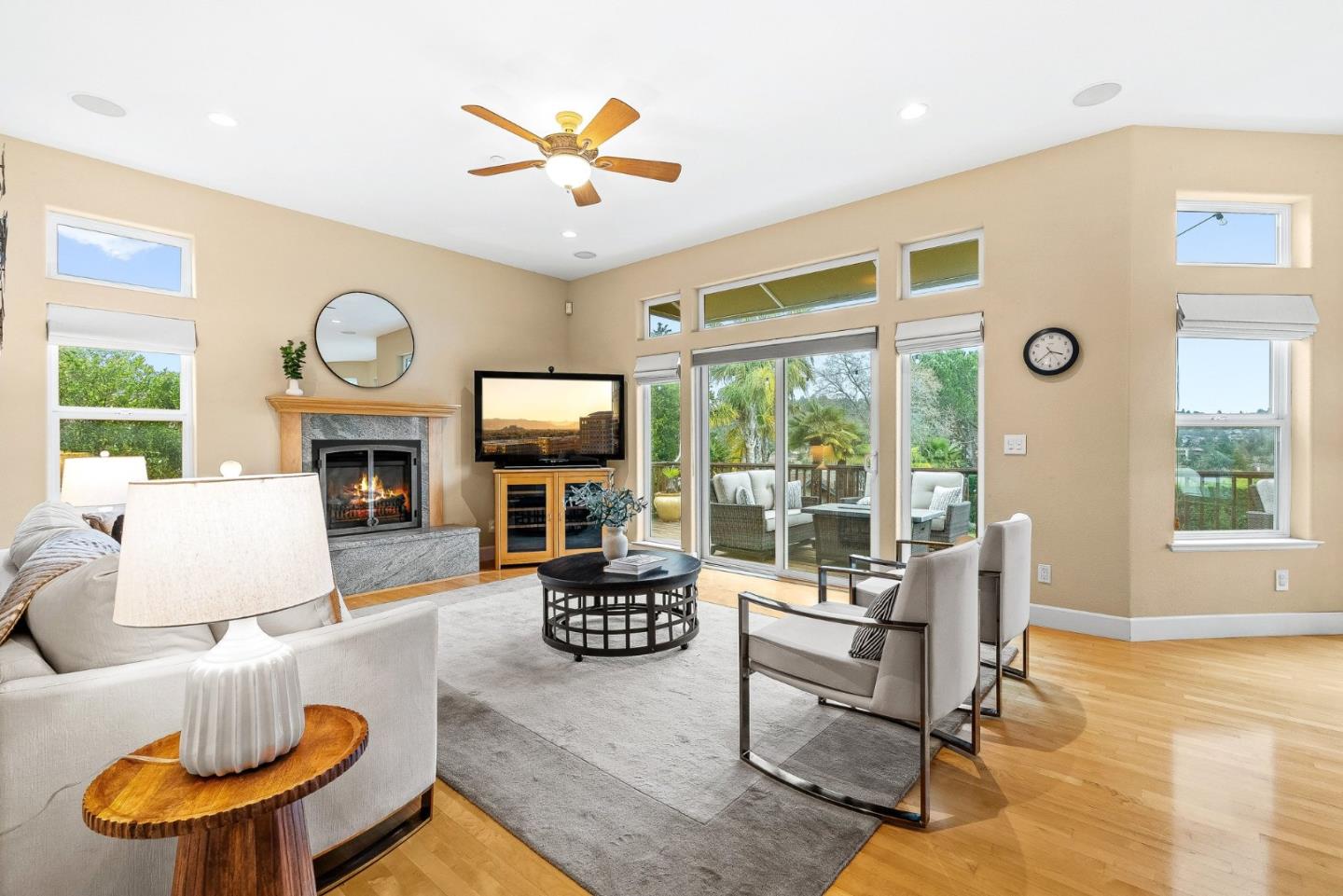 Detail Gallery Image 27 of 60 For 12 Casa Way, Scotts Valley,  CA 95066 - 4 Beds | 3/1 Baths