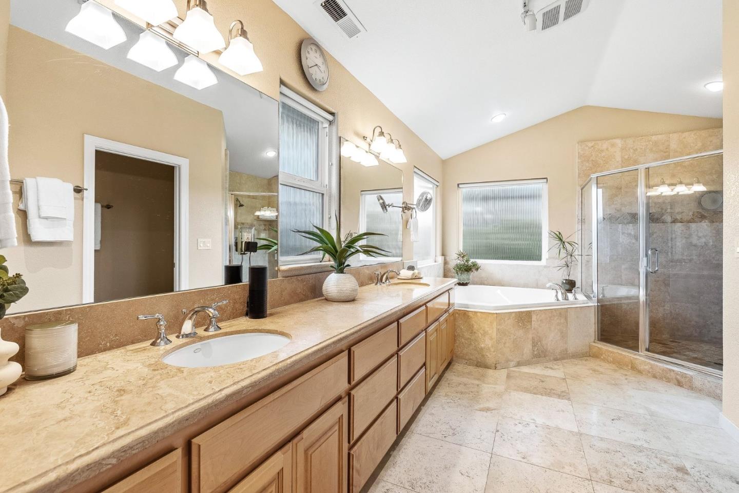 Detail Gallery Image 33 of 60 For 12 Casa Way, Scotts Valley,  CA 95066 - 4 Beds | 3/1 Baths