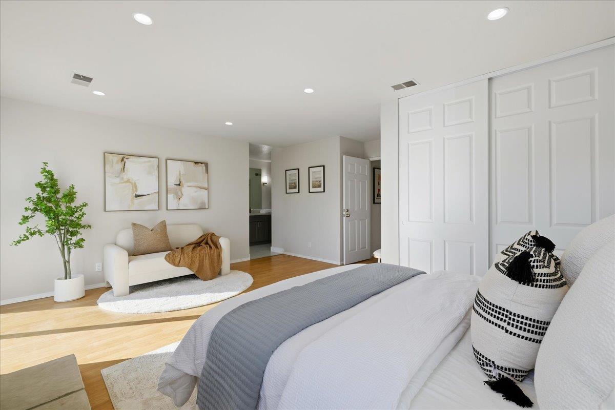 Detail Gallery Image 31 of 68 For 275 S Bayview Ave #N,  Sunnyvale,  CA 94086 - 2 Beds | 2/1 Baths