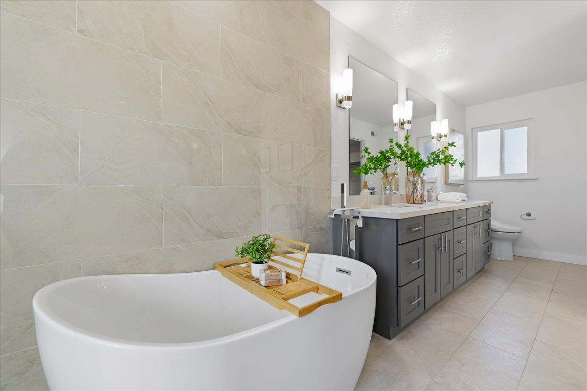 Detail Gallery Image 46 of 68 For 275 S Bayview Ave #N,  Sunnyvale,  CA 94086 - 2 Beds | 2/1 Baths