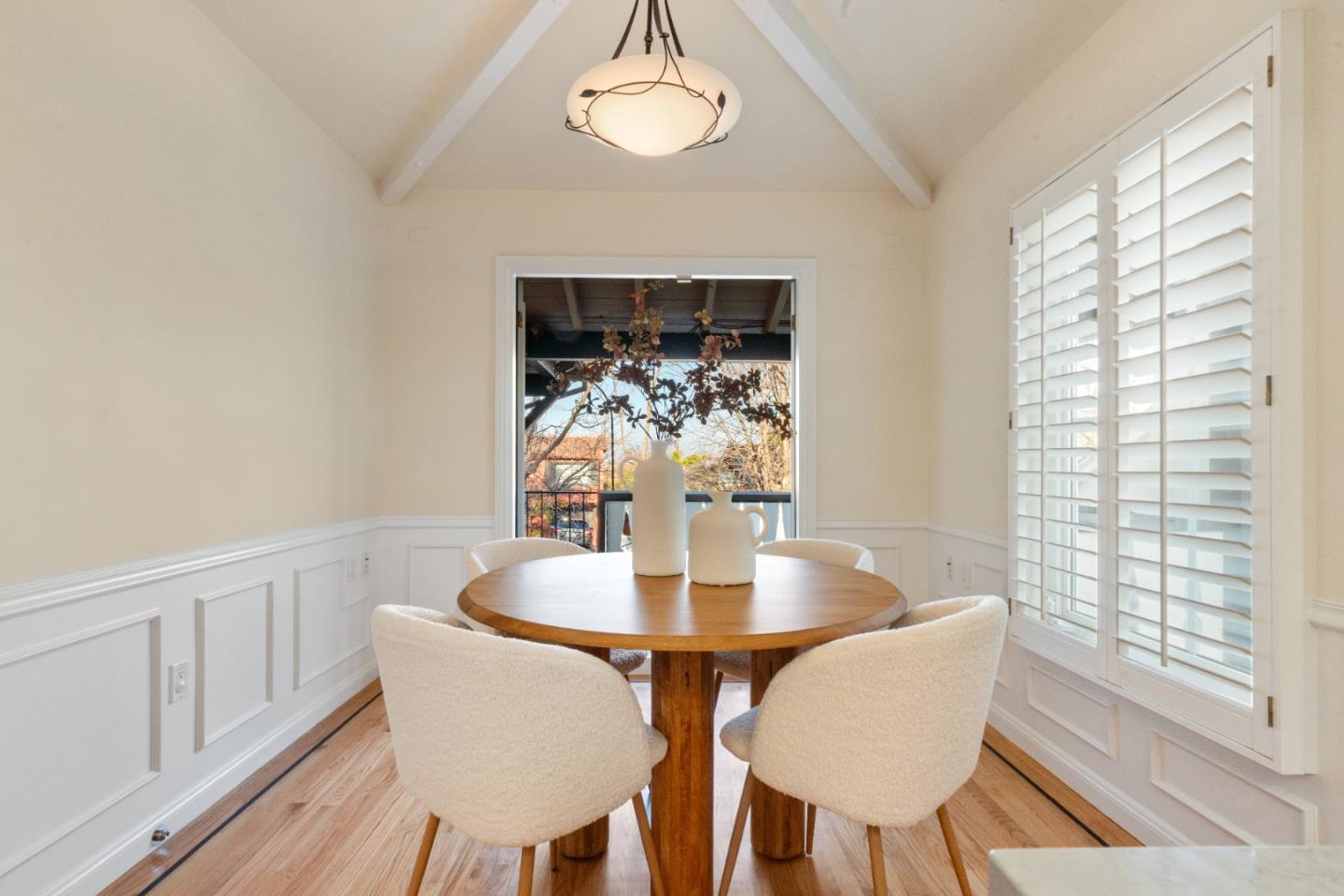 Detail Gallery Image 19 of 57 For 415 Hazel Ave, Millbrae,  CA 94030 - 4 Beds | 2/1 Baths