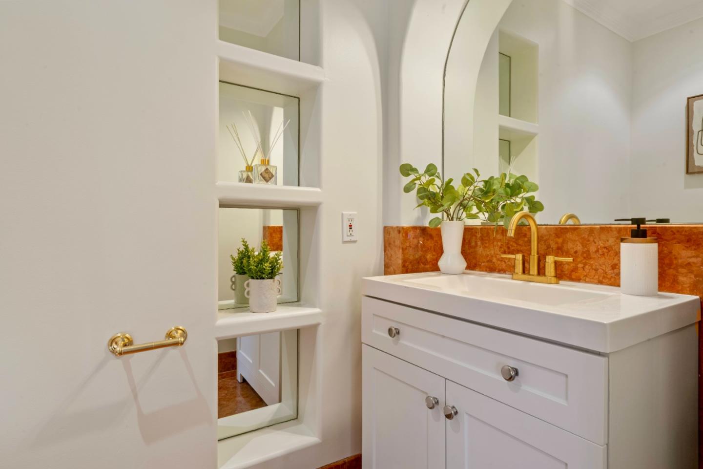 Detail Gallery Image 39 of 57 For 415 Hazel Ave, Millbrae,  CA 94030 - 4 Beds | 2/1 Baths