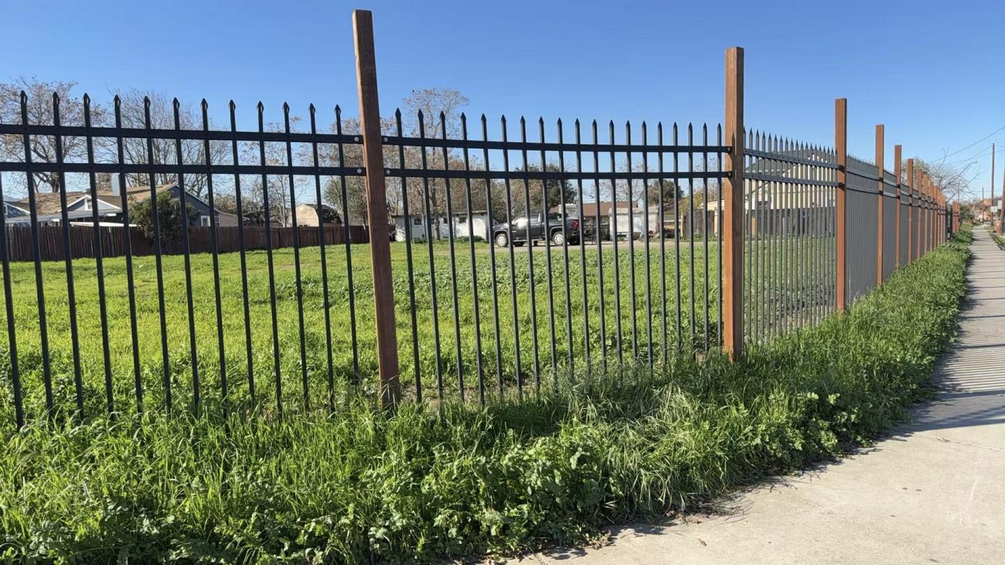 Detail Gallery Image 4 of 10 For 1018 E 18th St, Antioch,  CA 94509 - – Beds | – Baths