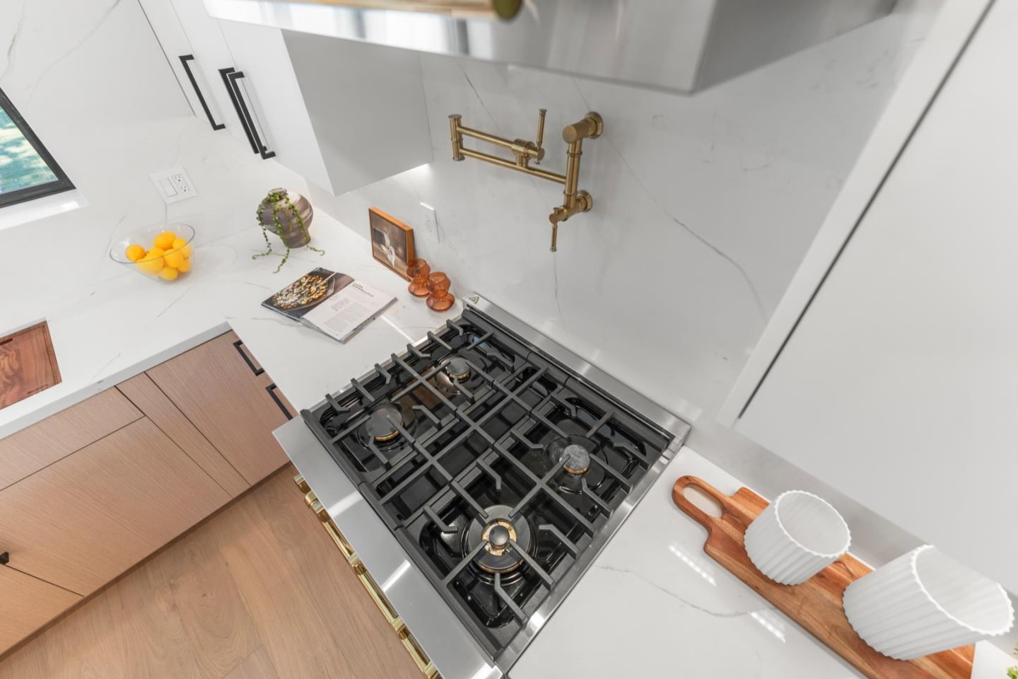 Detail Gallery Image 5 of 20 For 3421 Williams Road, San Jose,  CA 95117 - 3 Beds | 2 Baths