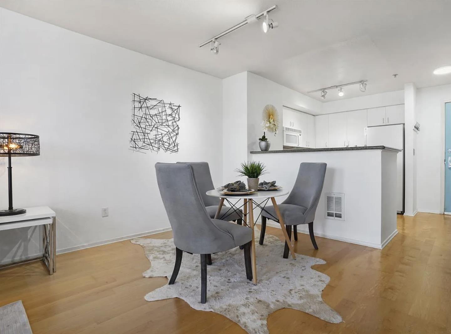 Detail Gallery Image 14 of 18 For 8300 Oceanview Ter #406,  San Francisco,  CA 94132 - 1 Beds | 1 Baths