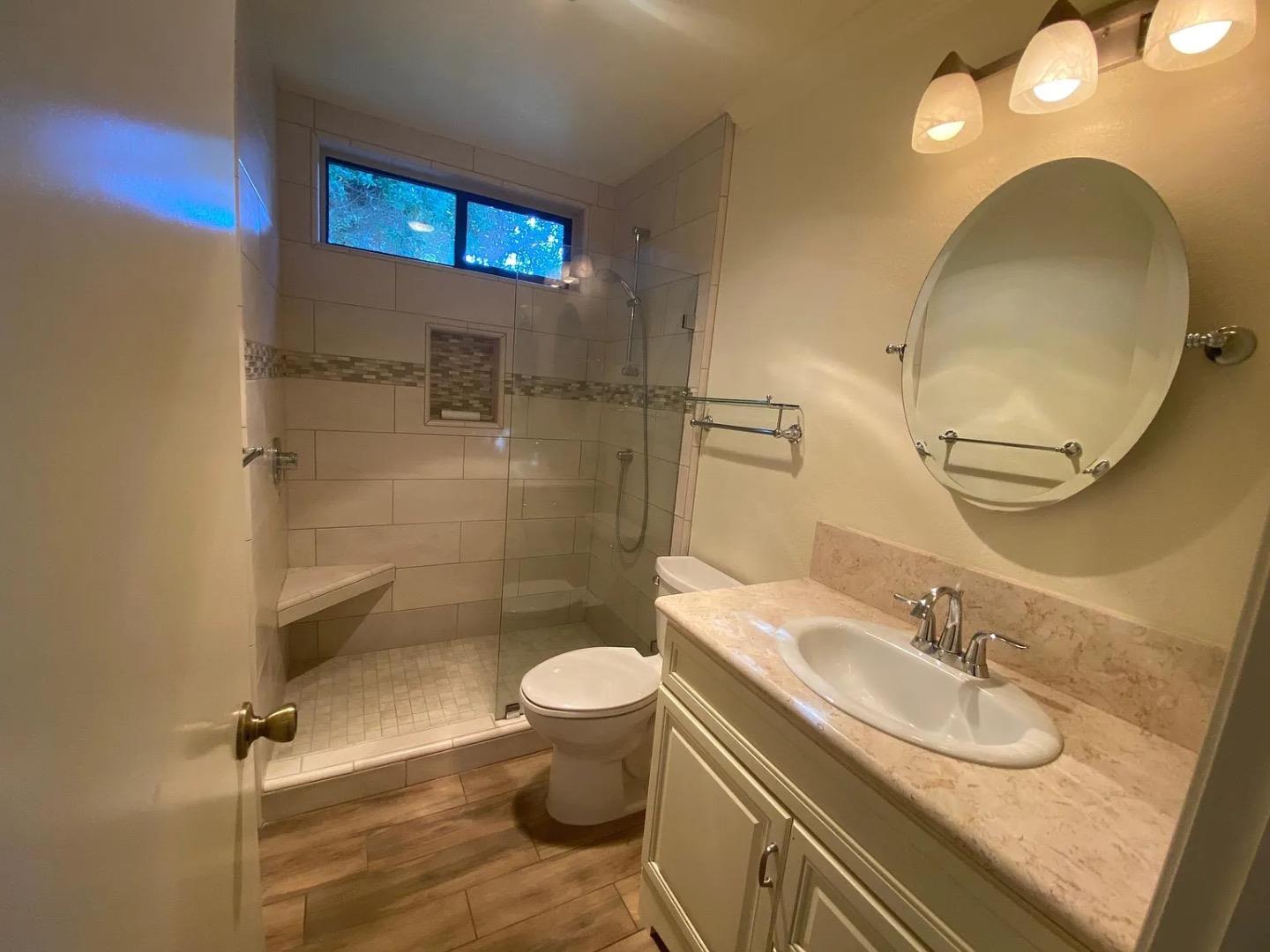 Detail Gallery Image 10 of 11 For 585 Hawthorne St, Monterey,  CA 93940 - 2 Beds | 2 Baths