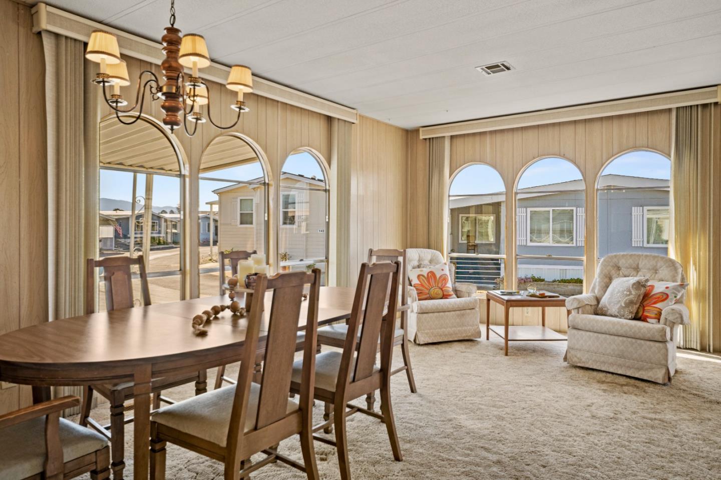 Detail Gallery Image 10 of 44 For 150 Kern St #114,  Salinas,  CA 93905 - 2 Beds | 2 Baths