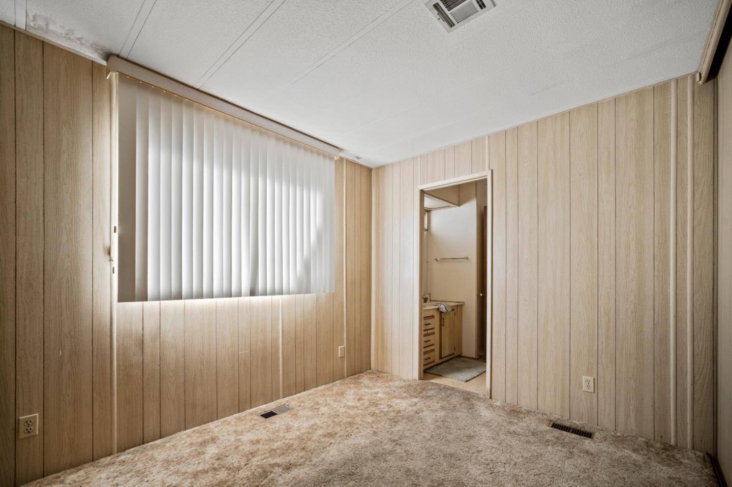 Detail Gallery Image 27 of 44 For 150 Kern St #114,  Salinas,  CA 93905 - 2 Beds | 2 Baths