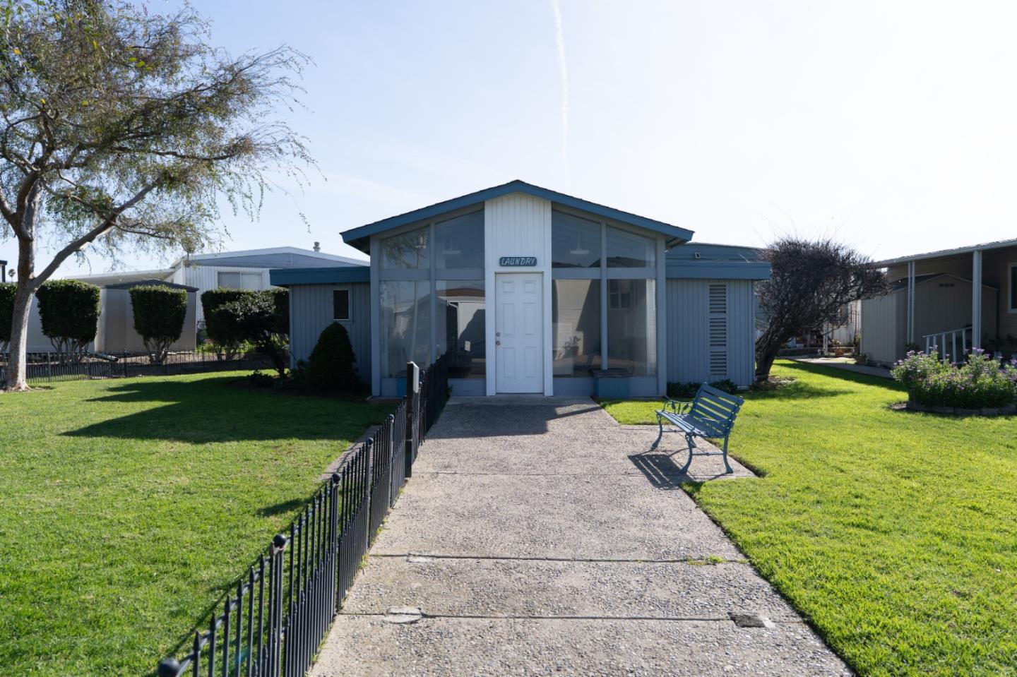 Detail Gallery Image 36 of 44 For 150 Kern St #114,  Salinas,  CA 93905 - 2 Beds | 2 Baths