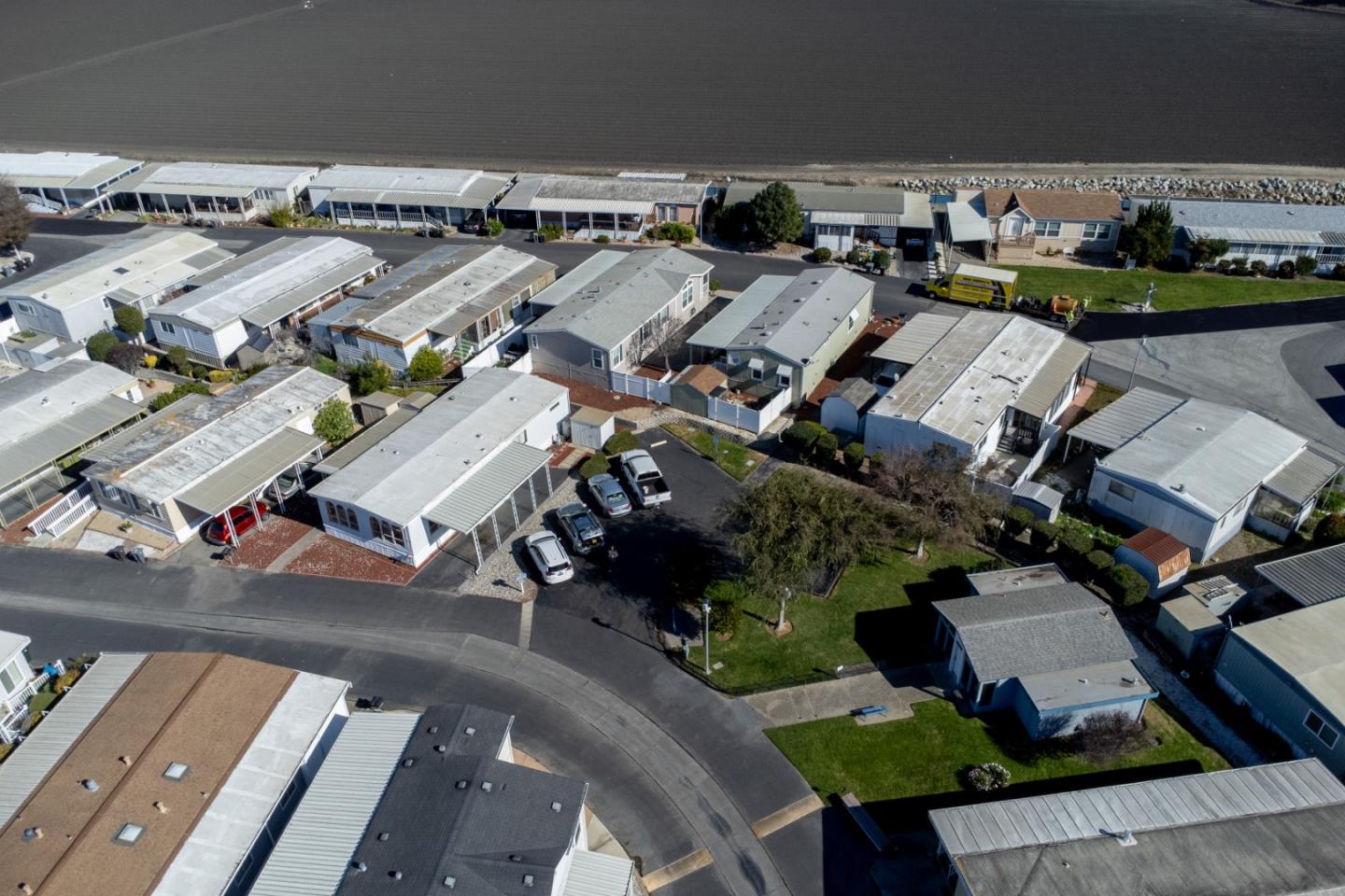 Detail Gallery Image 43 of 44 For 150 Kern St #114,  Salinas,  CA 93905 - 2 Beds | 2 Baths