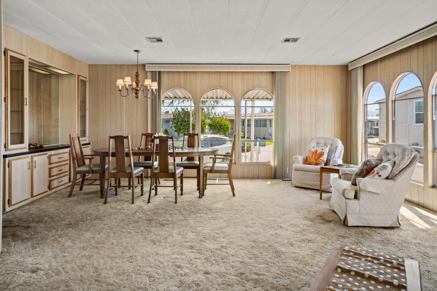 Detail Gallery Image 6 of 44 For 150 Kern St #114,  Salinas,  CA 93905 - 2 Beds | 2 Baths