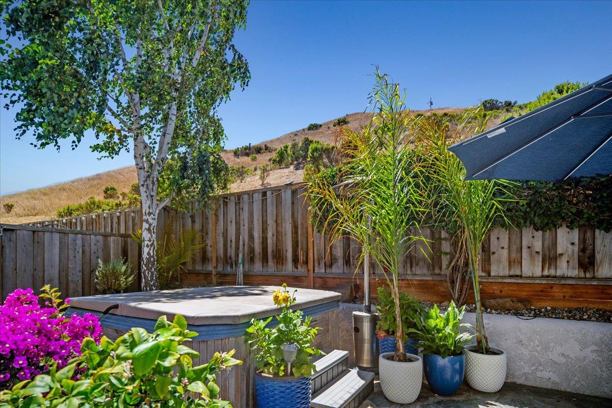 Detail Gallery Image 33 of 35 For 17716 Riverbend Rd, Salinas,  CA 93908 - 3 Beds | 2 Baths