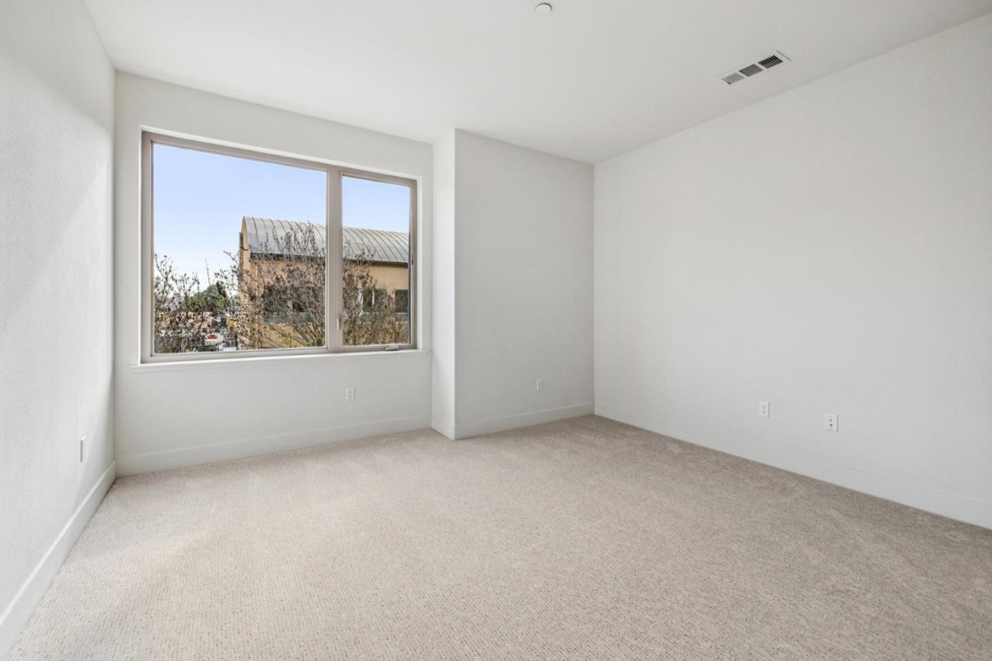 Detail Gallery Image 48 of 71 For 1058 Foster Square Ln #204,  Foster City,  CA 94404 - 2 Beds | 2 Baths