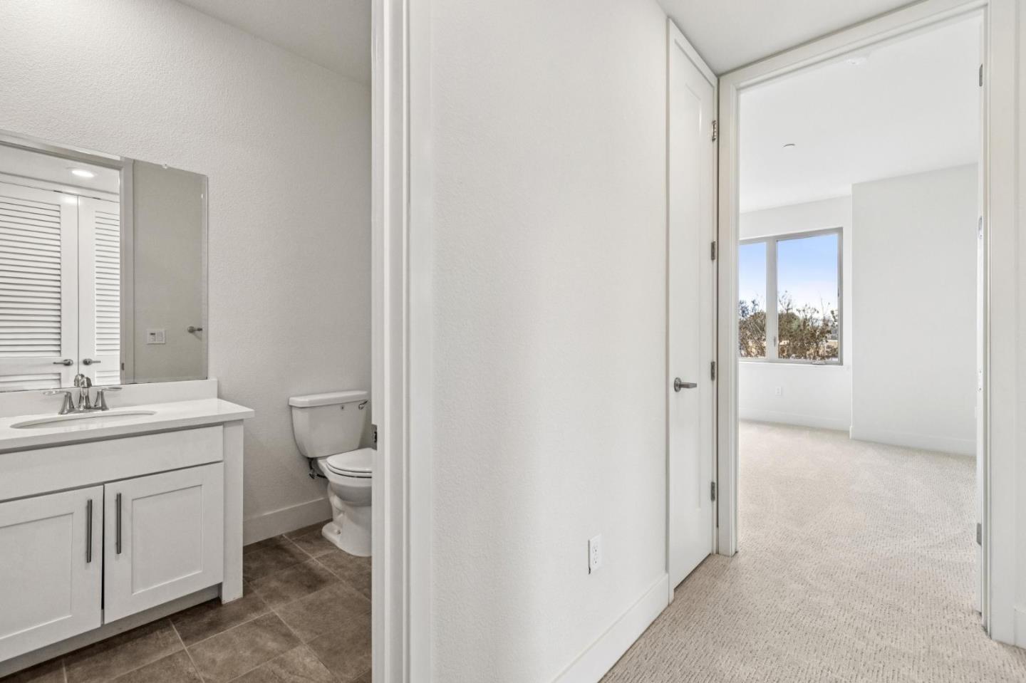 Detail Gallery Image 50 of 71 For 1058 Foster Square Ln #204,  Foster City,  CA 94404 - 2 Beds | 2 Baths