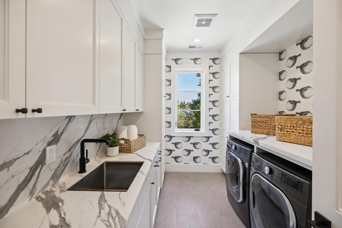 Detail Gallery Image 41 of 92 For 55 Irving Ave, Atherton,  CA 94027 - 8 Beds | 9/2 Baths