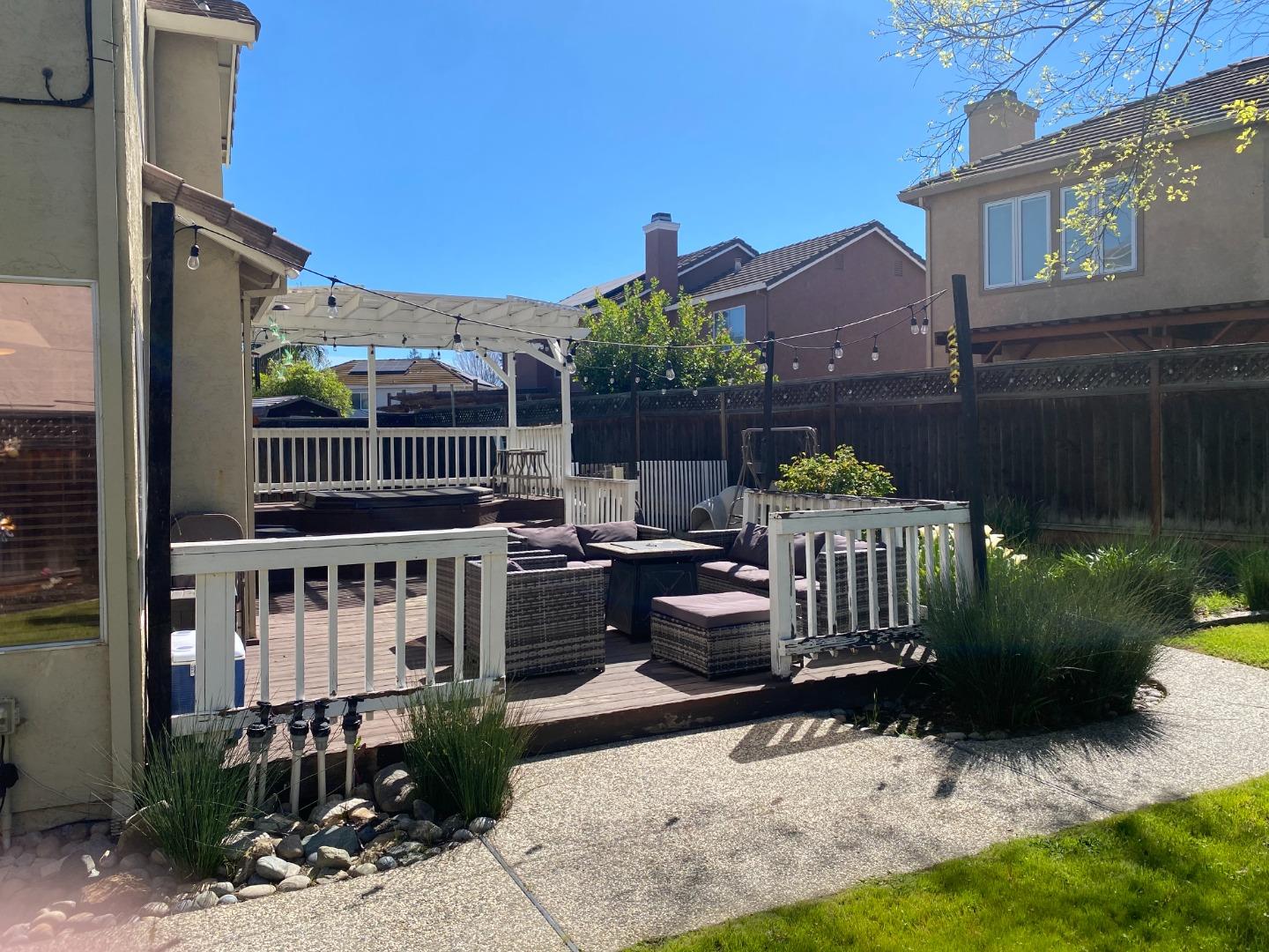 Detail Gallery Image 21 of 24 For 1380 Parkside Dr, Tracy,  CA 95376 - 4 Beds | 2/1 Baths