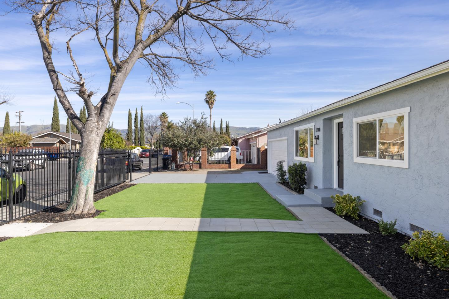 Detail Gallery Image 4 of 32 For 1748 Cooley, San Jose,  CA 95116 - 3 Beds | 2 Baths