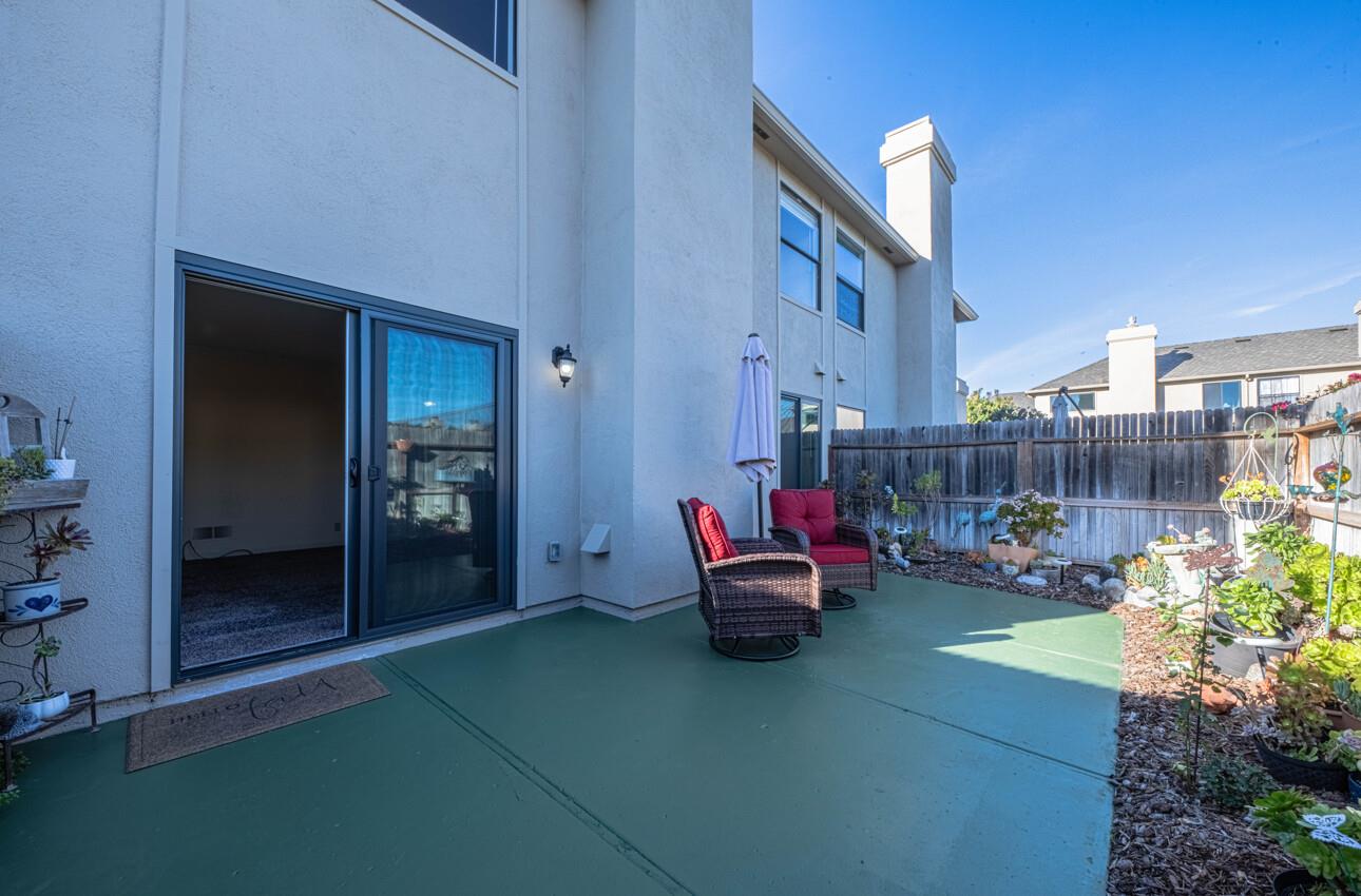 Detail Gallery Image 16 of 40 For 132 Nissen Rd #3,  Salinas,  CA 93901 - 3 Beds | 2 Baths