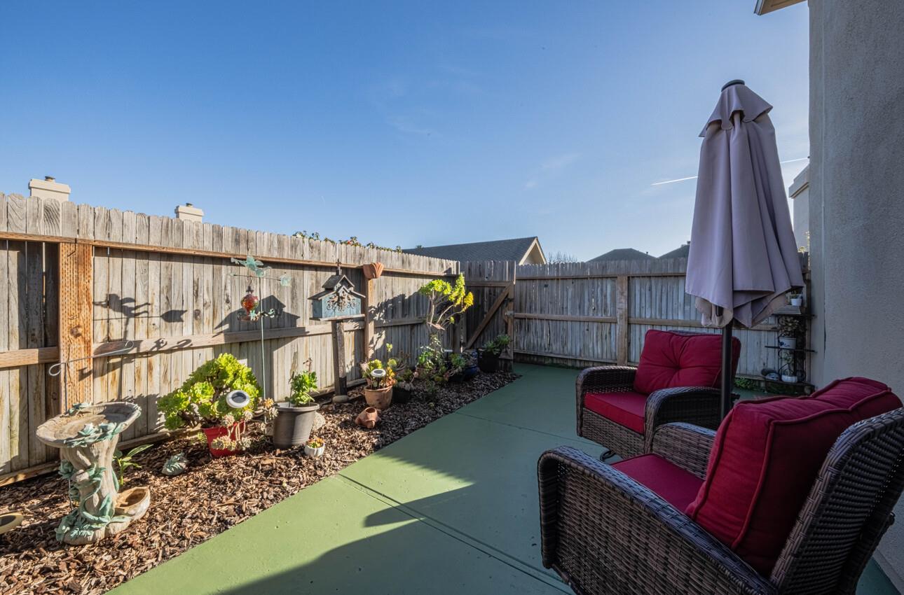 Detail Gallery Image 18 of 40 For 132 Nissen Rd #3,  Salinas,  CA 93901 - 3 Beds | 2 Baths