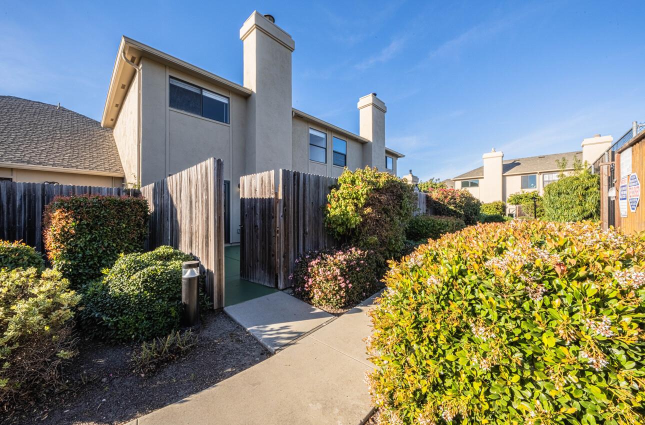 Detail Gallery Image 20 of 40 For 132 Nissen Rd #3,  Salinas,  CA 93901 - 3 Beds | 2 Baths