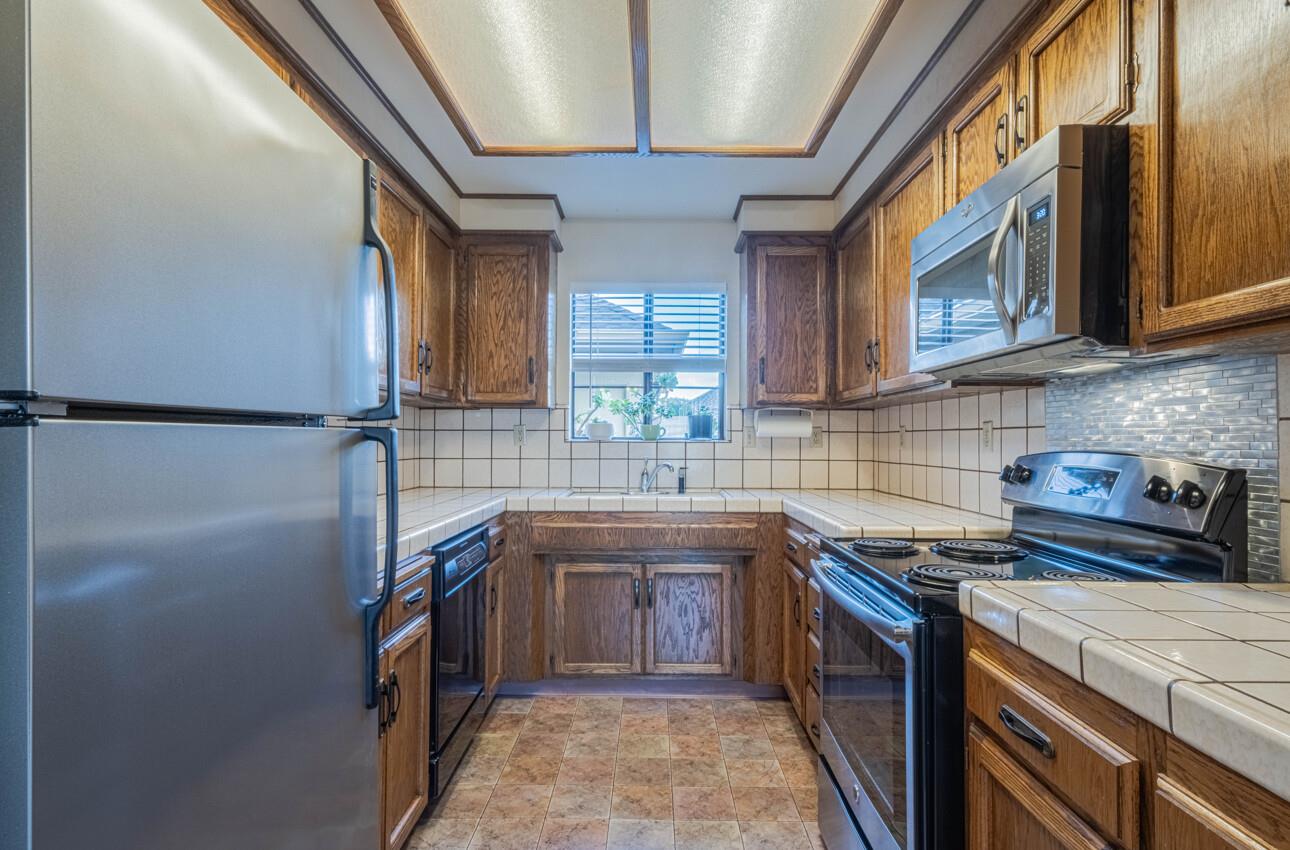 Detail Gallery Image 24 of 40 For 132 Nissen Rd #3,  Salinas,  CA 93901 - 3 Beds | 2 Baths