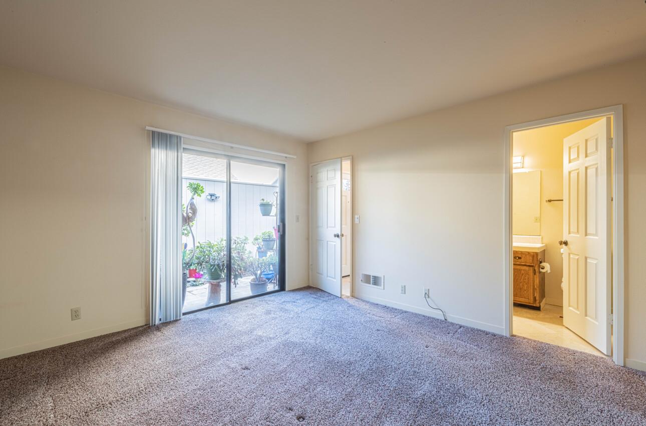 Detail Gallery Image 28 of 40 For 132 Nissen Rd #3,  Salinas,  CA 93901 - 3 Beds | 2 Baths