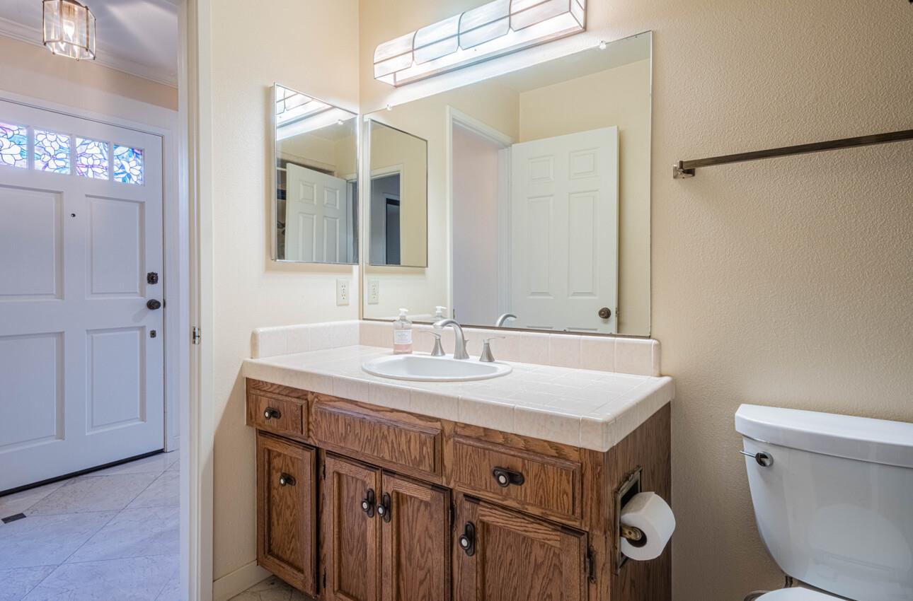 Detail Gallery Image 30 of 40 For 132 Nissen Rd #3,  Salinas,  CA 93901 - 3 Beds | 2 Baths