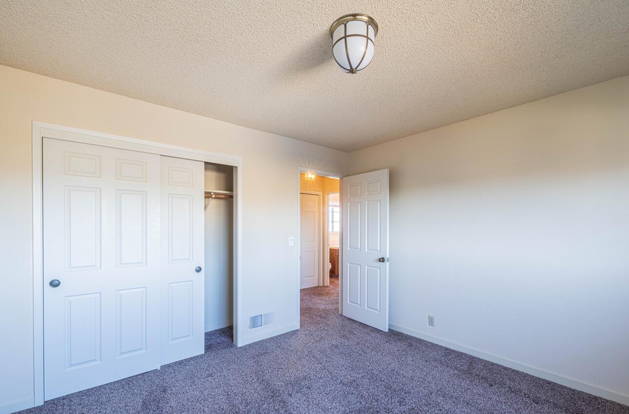 Detail Gallery Image 35 of 40 For 132 Nissen Rd #3,  Salinas,  CA 93901 - 3 Beds | 2 Baths