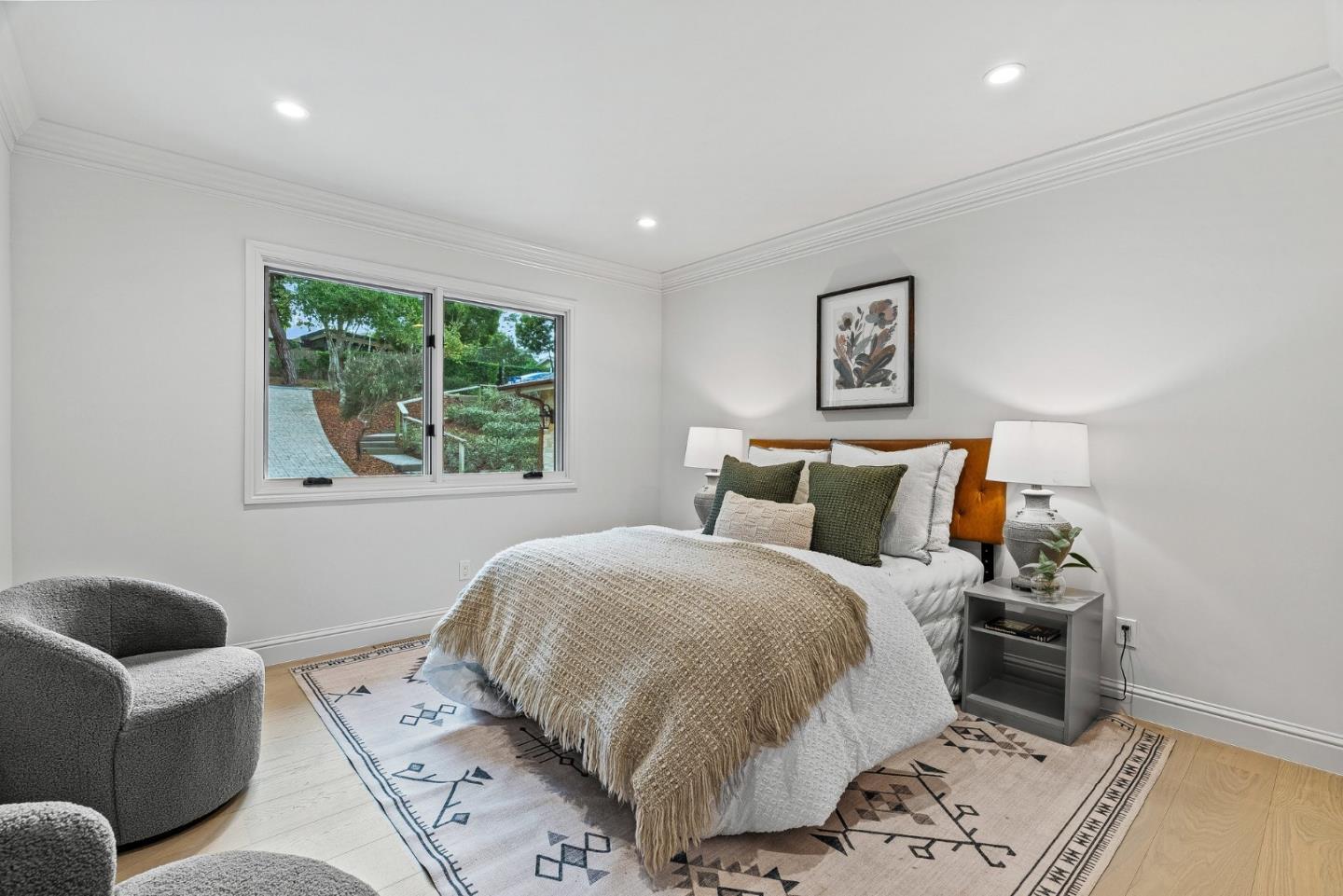 Detail Gallery Image 13 of 37 For 1025 Sombrero Rd, Pebble Beach,  CA 93953 - 4 Beds | 3 Baths