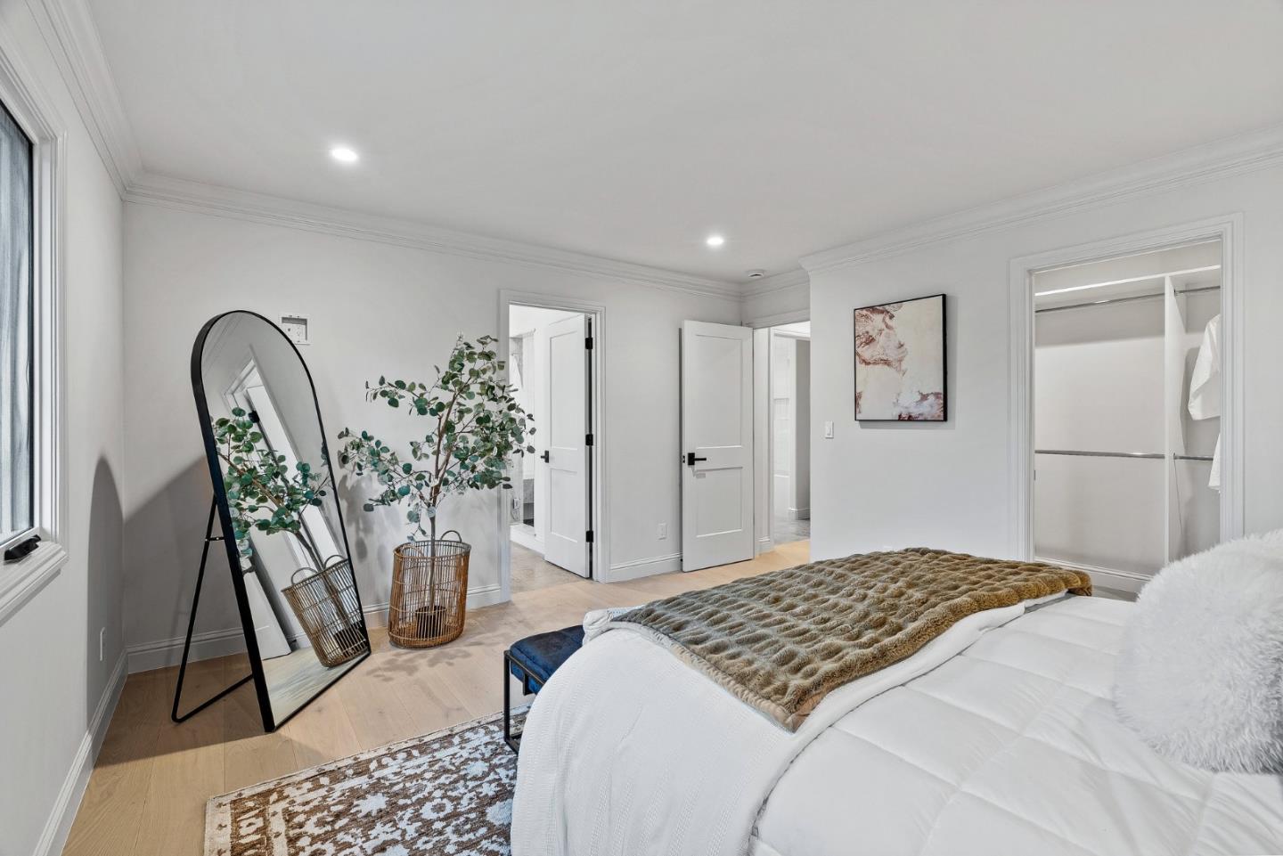 Detail Gallery Image 17 of 37 For 1025 Sombrero Rd, Pebble Beach,  CA 93953 - 4 Beds | 3 Baths