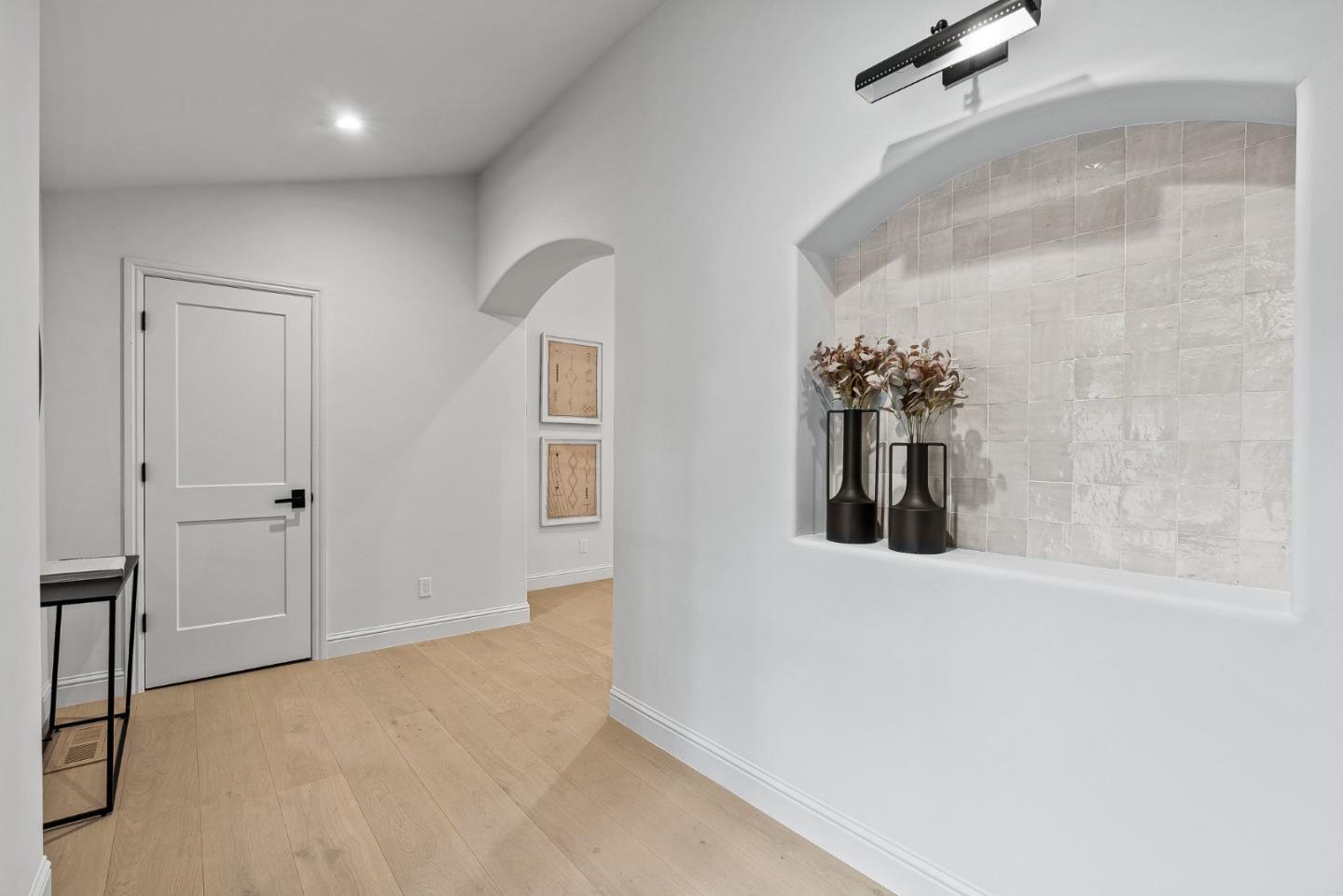 Detail Gallery Image 7 of 37 For 1025 Sombrero Rd, Pebble Beach,  CA 93953 - 4 Beds | 3 Baths