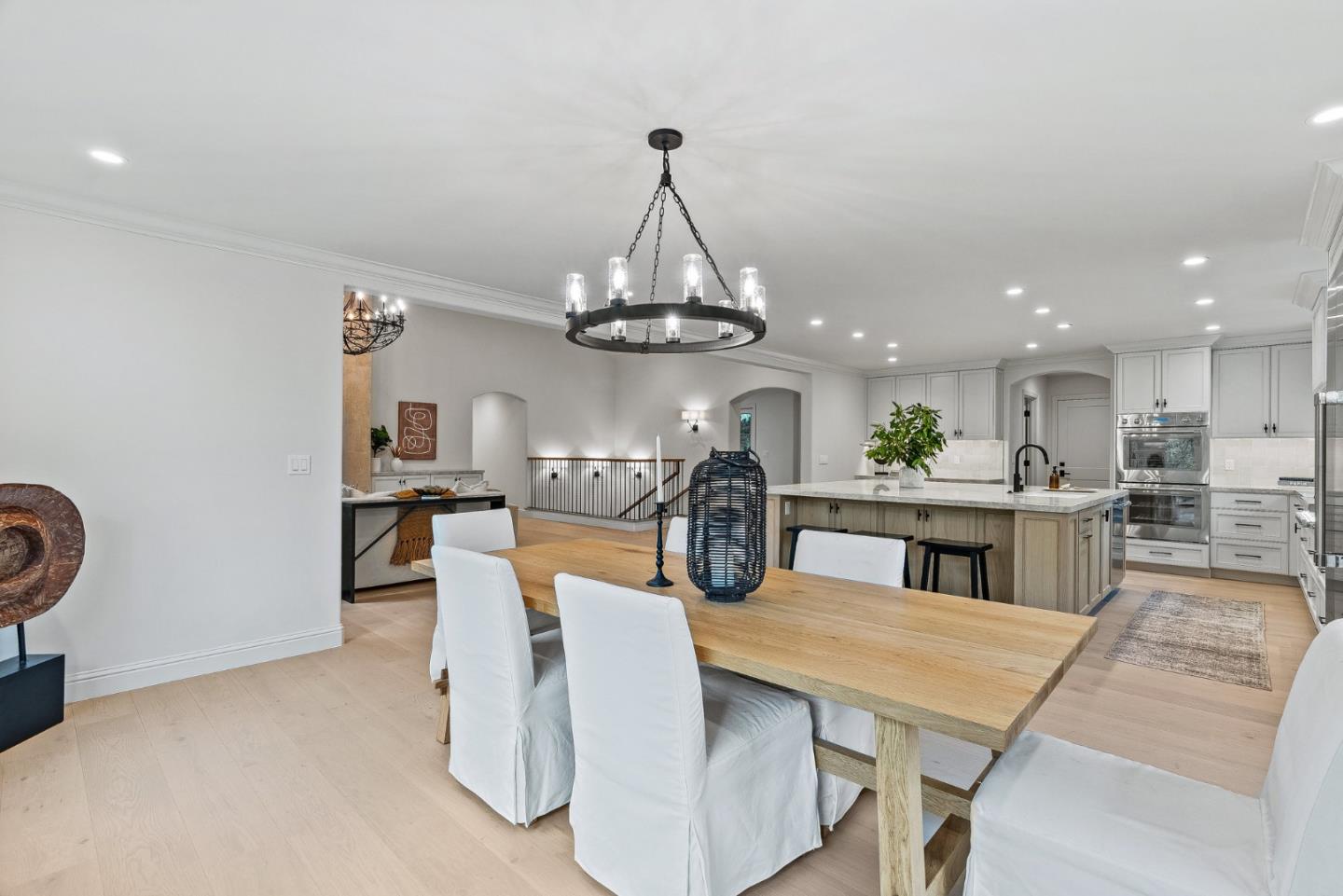 Detail Gallery Image 8 of 37 For 1025 Sombrero Rd, Pebble Beach,  CA 93953 - 4 Beds | 3 Baths