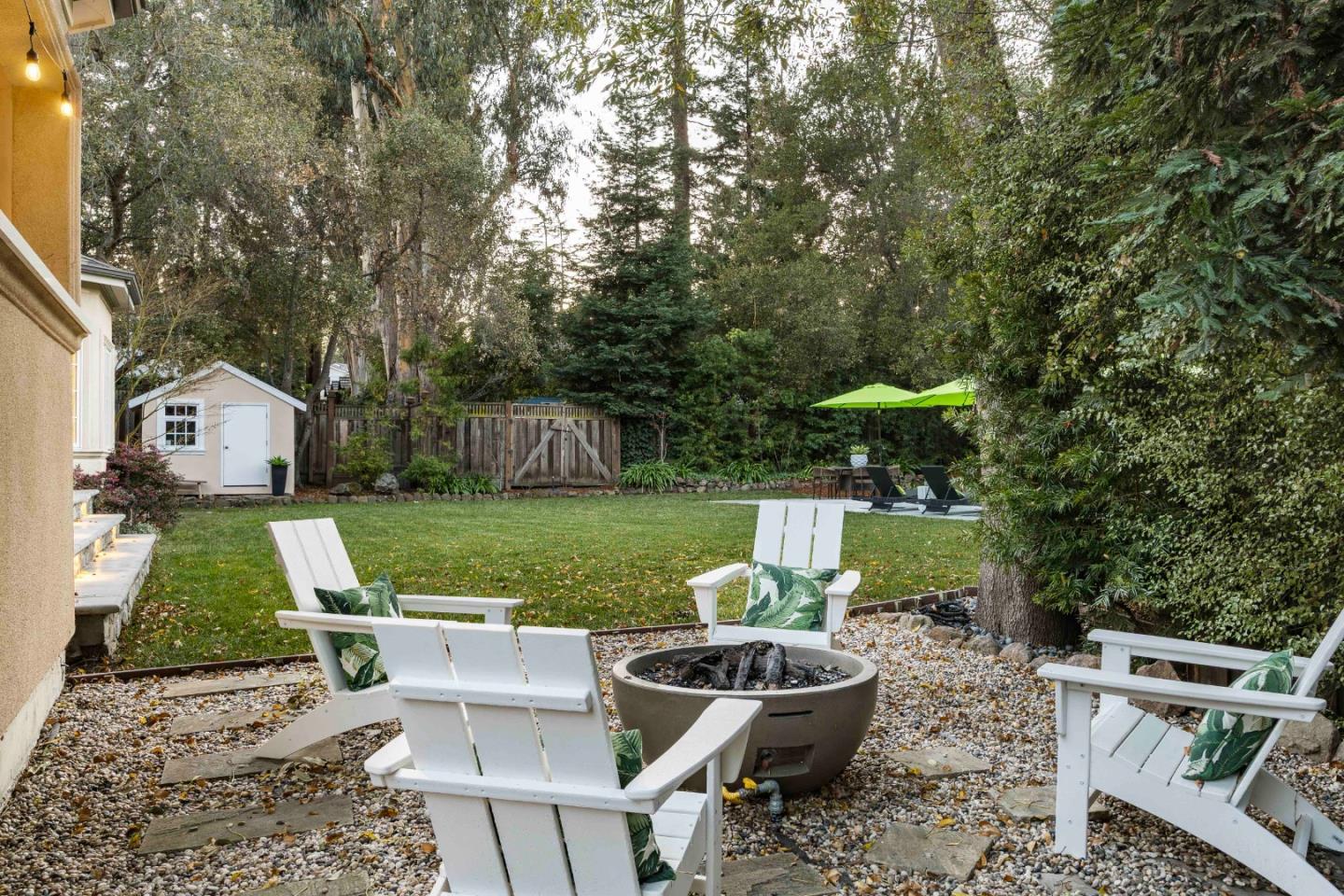 Detail Gallery Image 30 of 33 For 2134 Clayton Dr, Menlo Park,  CA 94025 - 4 Beds | 4 Baths