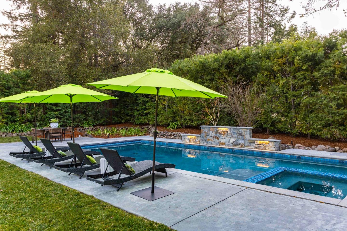 Detail Gallery Image 31 of 33 For 2134 Clayton Dr, Menlo Park,  CA 94025 - 4 Beds | 4 Baths