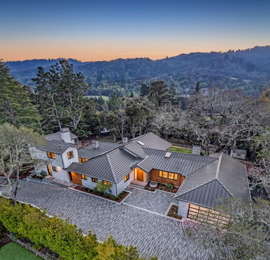 Detail Gallery Image 2 of 57 For 1390 Westridge Dr, Portola Valley,  CA 94028 - 5 Beds | 4/1 Baths