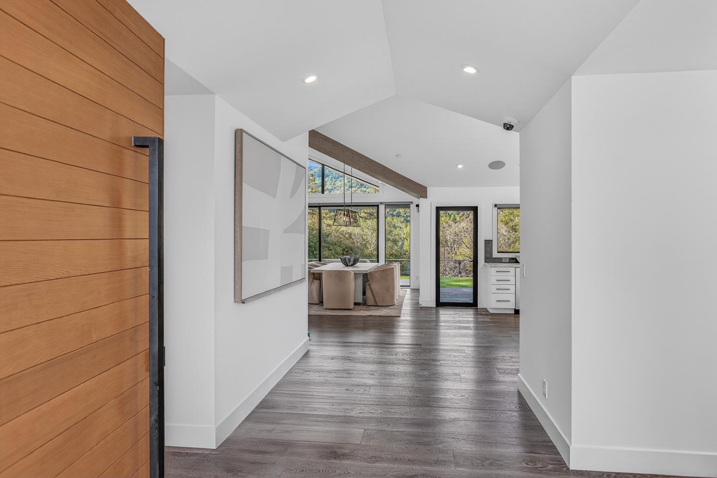 Detail Gallery Image 5 of 57 For 1390 Westridge Dr, Portola Valley,  CA 94028 - 5 Beds | 4/1 Baths